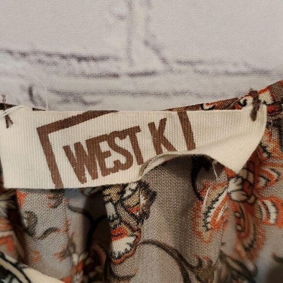 West K off shoulder tie front dress - Picture 4 of 8